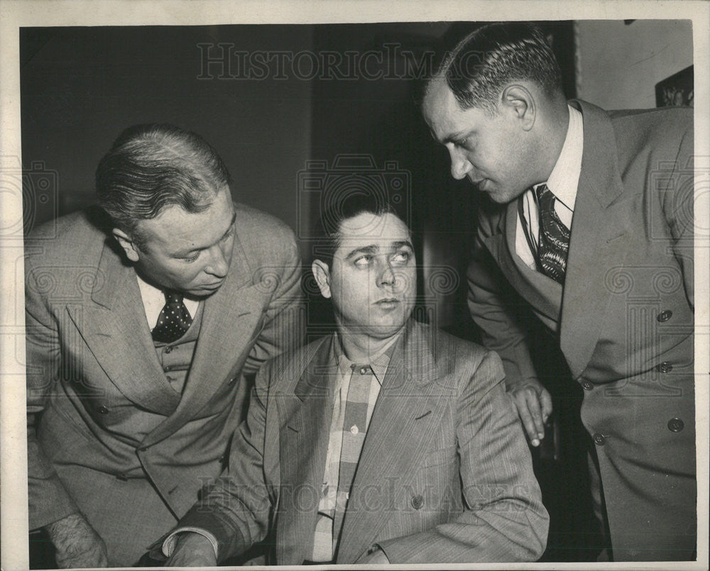 1943 Press Photo Francis McCuire, James Egan Alex Naploi Attorney - Historic Images