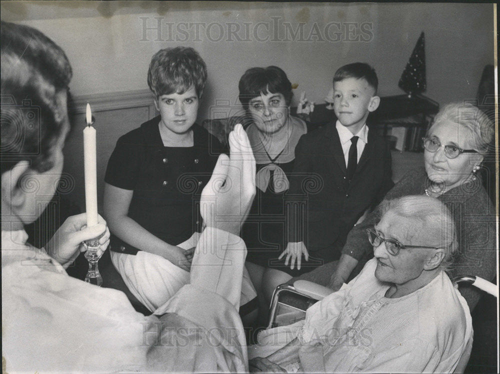 1967 Press Photo Catherine Eax Centennial Birthday Home Mass Park Ridge - Historic Images