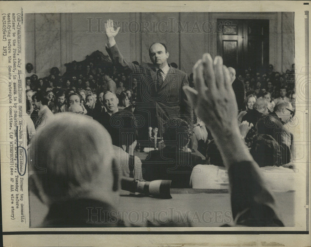 1973 Press Photo John Ehrlichman Senator Watergate Committee Cosmetic adviser - Historic Images