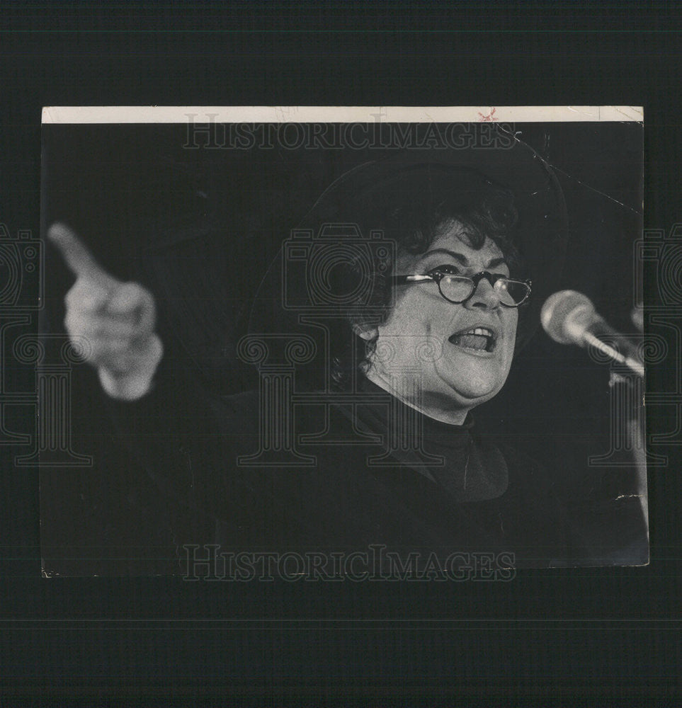 1971 Press Photo Rep Bella Abzug speak White Male power structure voters - Historic Images