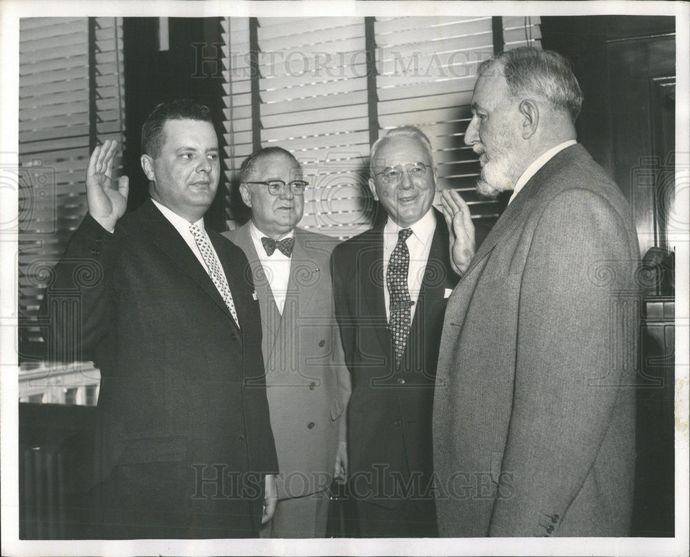 1956 Press Photo Chapman Brooks Wayland John Barnes Regional Director - Historic Images