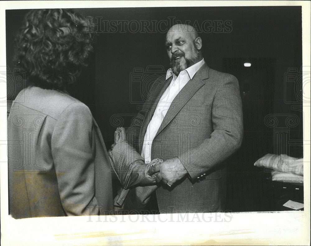 1984 Press Photo Hartmax Specialty Store Professional Shoplifter Richard Deal - Historic Images