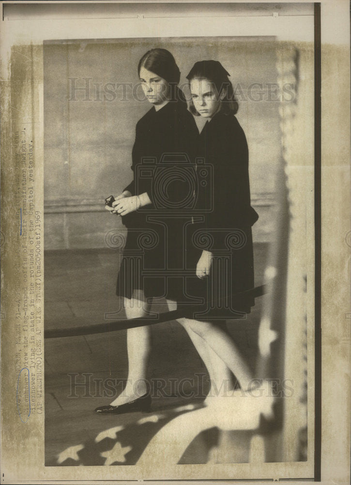 1958 Press Photo President Eisenhower Susan - Historic Images