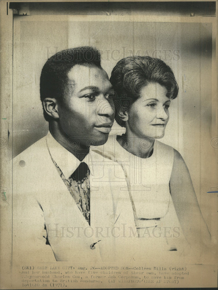 1971 Press Photo Colleen Mills Adopts Job Corpsman Charles Cox Deportation - Historic Images