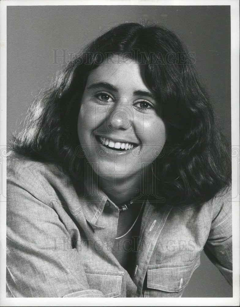 1975 Press Photo Julie Kavner stars in CBS TV RHODA - Historic Images