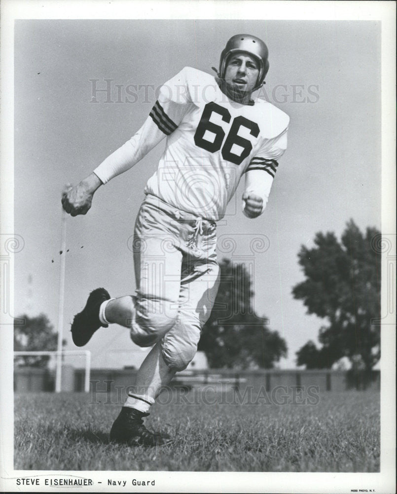 1953 Press Photo Steve Eisenhauer American football Player College Pennsylvania - Historic Images