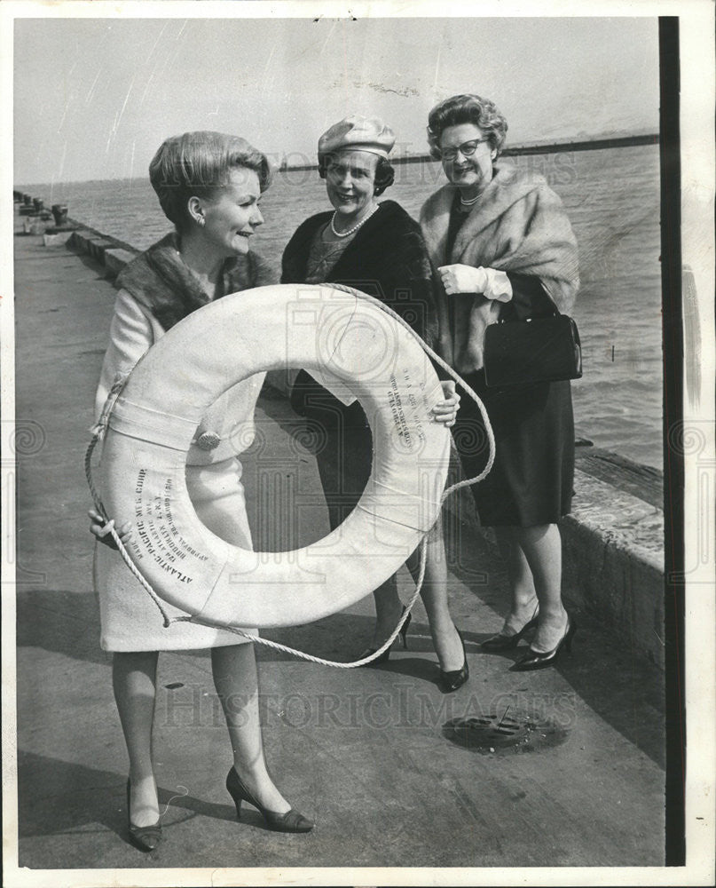 1964 Press Photo Emett Kelly Wallace Carroll Paul Barbara Laughlin Michigan - Historic Images