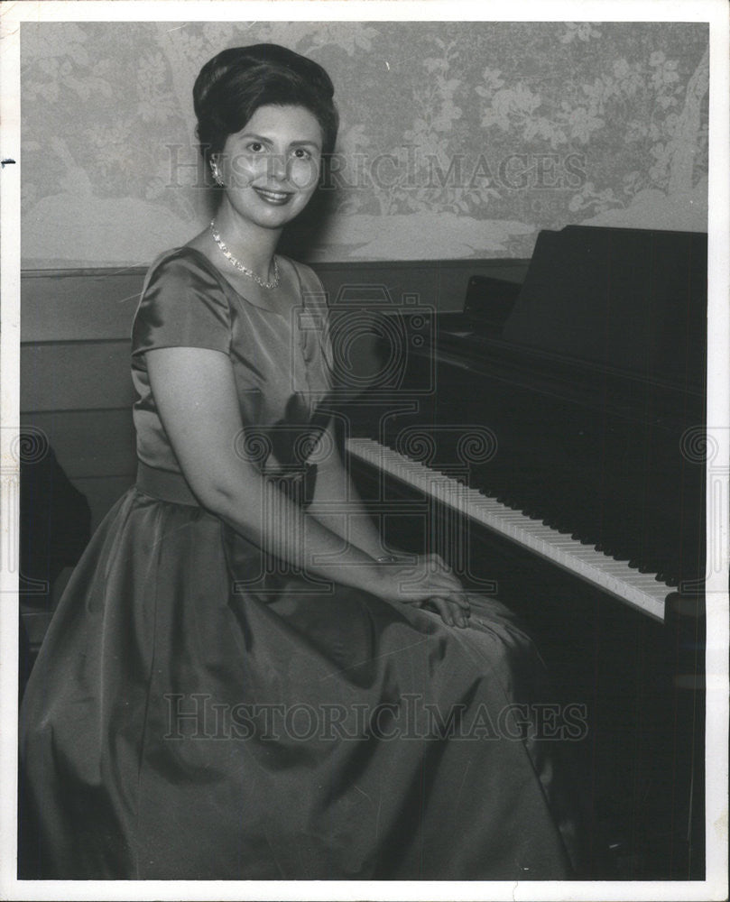 1970 Press Photo Barbara Crooks, pianist - Historic Images