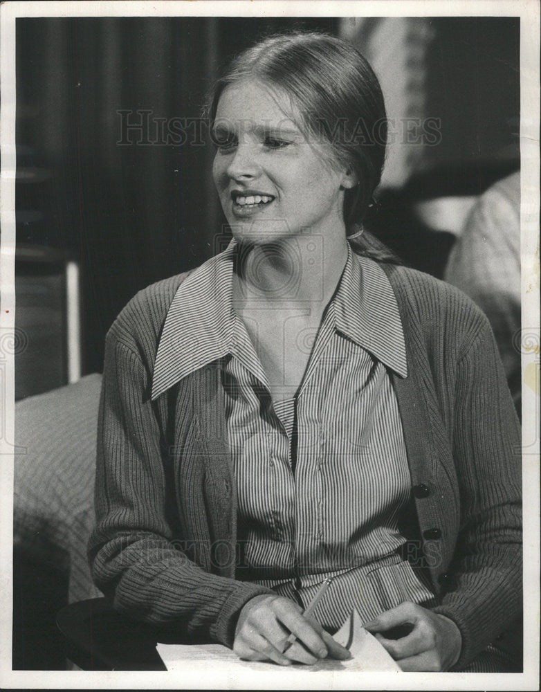 1974 Press Photo Kathy Cronkite Actress Daughter Walter Waltons Episode - Historic Images