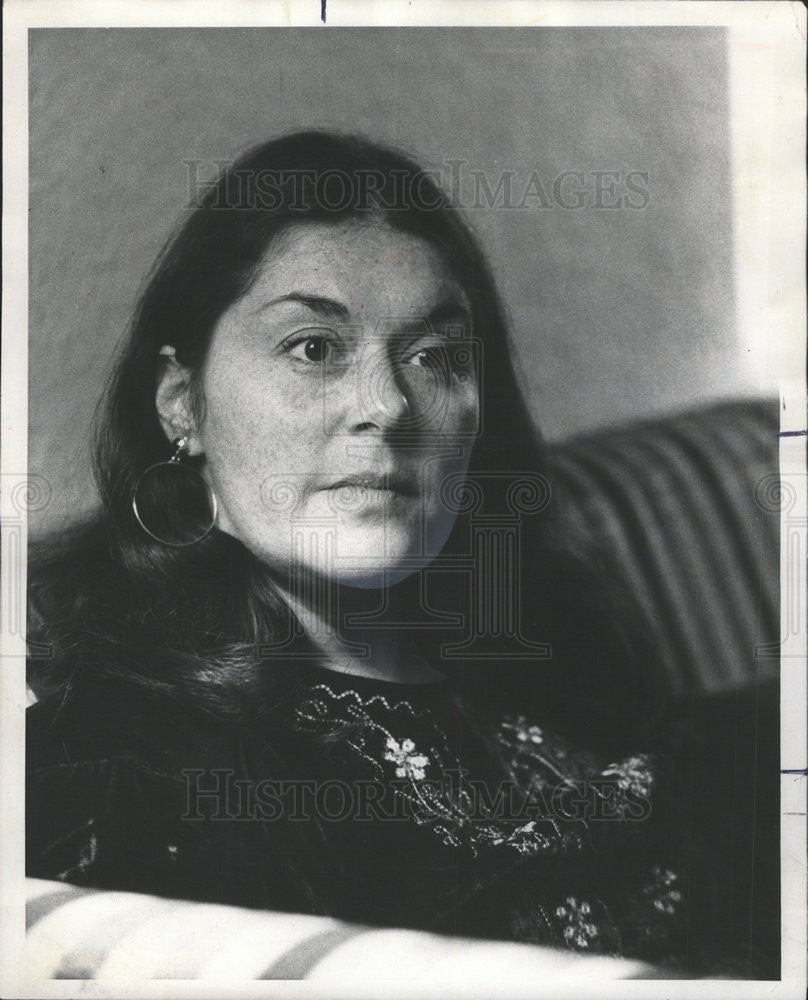 1979 Press Photo Feminist, author, activist Karen DeCrow in an interview - Historic Images