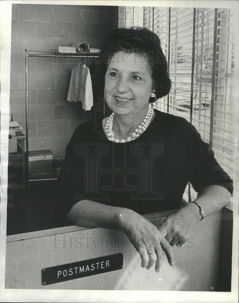 1964 Press Photo Mrs. Margaret M. DeCoste - Historic Images