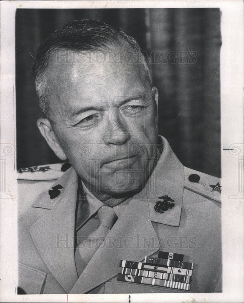 1969 Press Photo General Leonard Chapman Junior Commander U.S. Marines - Historic Images