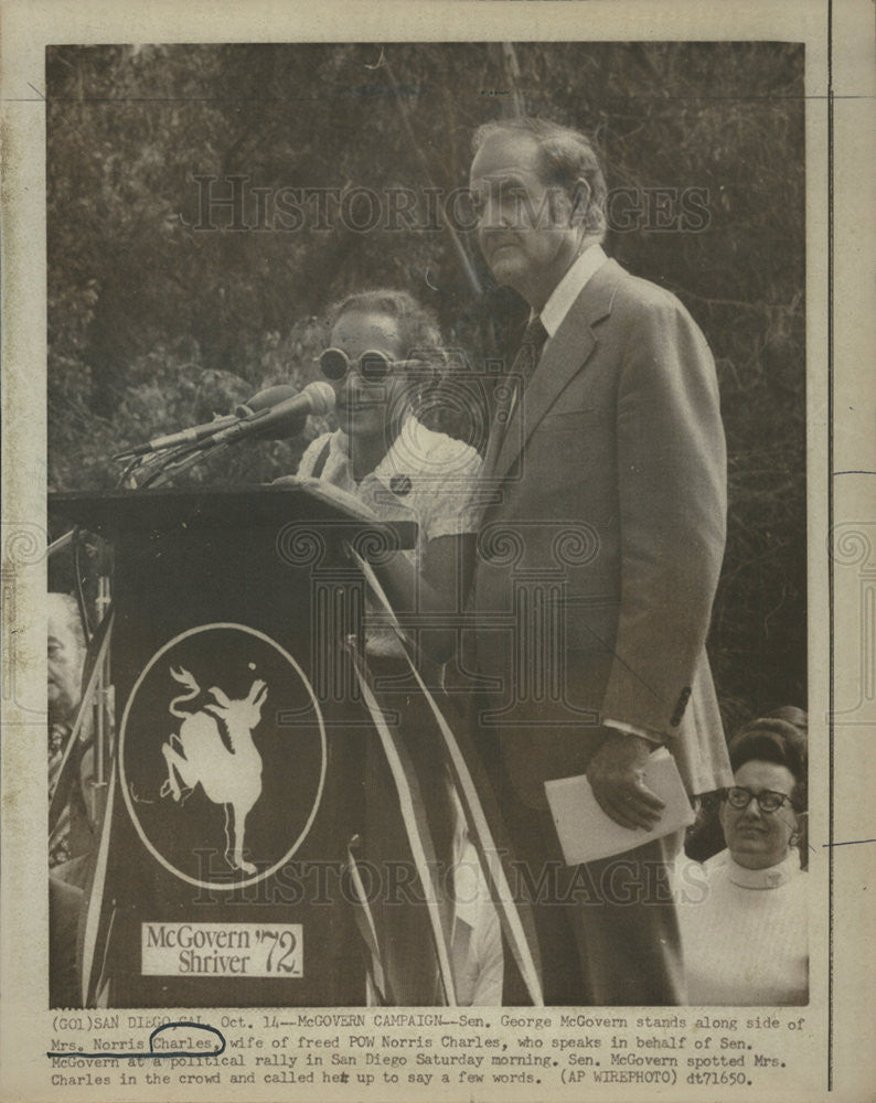 1972 Press Photo Senator George McGovern Campaign Mrs Norris Charles POW Wife - Historic Images