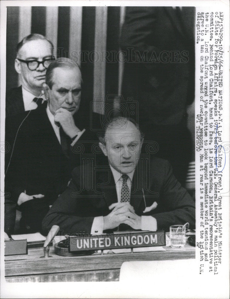 1966 Press Photo Lord Chalfont British Caradon Minister Foreign Affairs - Historic Images