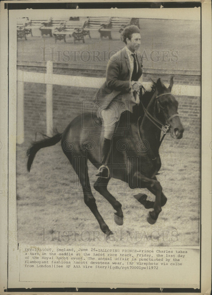 1972 Press Photo Prince Charles takes a turn in the saddle at Ascot Race Track - Historic Images