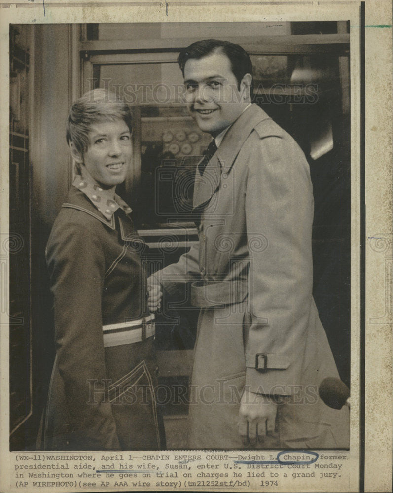 1974 Press Photo Dwight Chapin presidential aide wife Susan District Court US - Historic Images