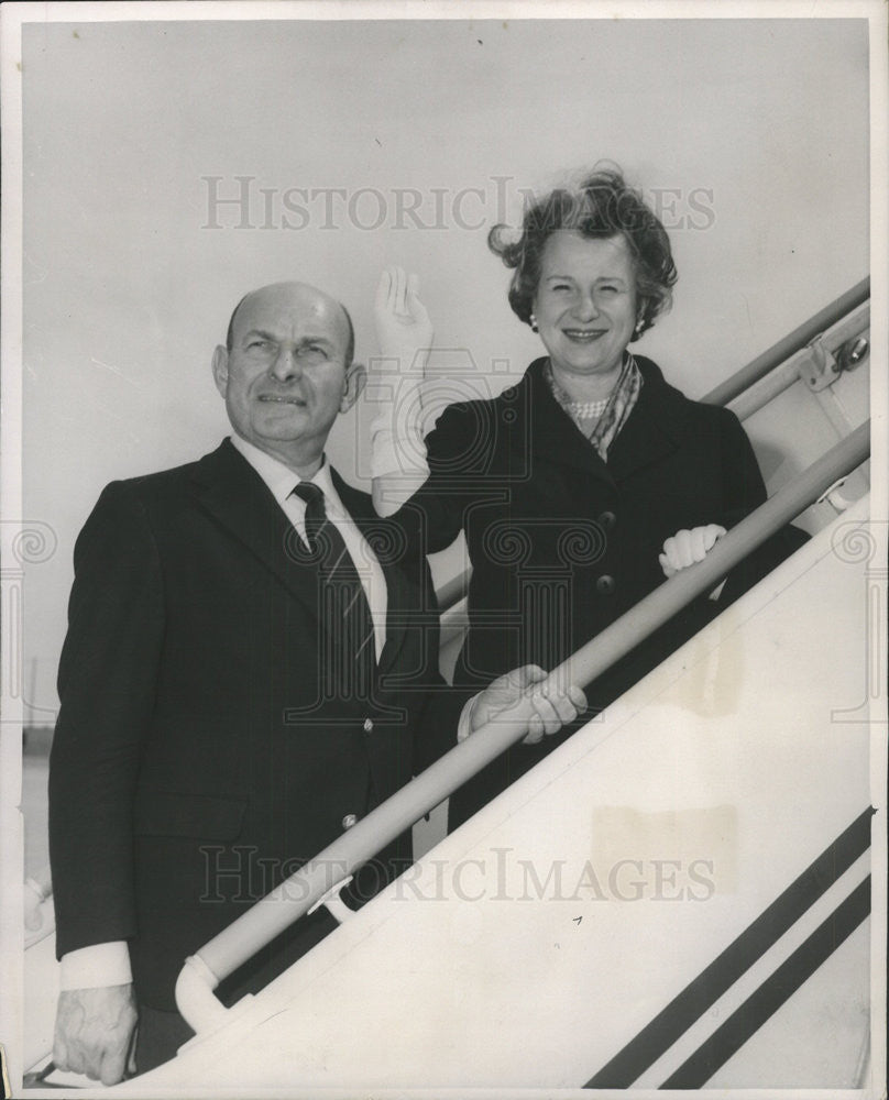 1960 Press Photo Charles Einfeld/Twentieth Century Fox/Vice Presdient - Historic Images