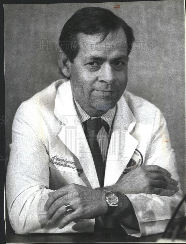 1985 Press Photo Dr Jack Copeland performed an Artificial Heart Implant - Historic Images