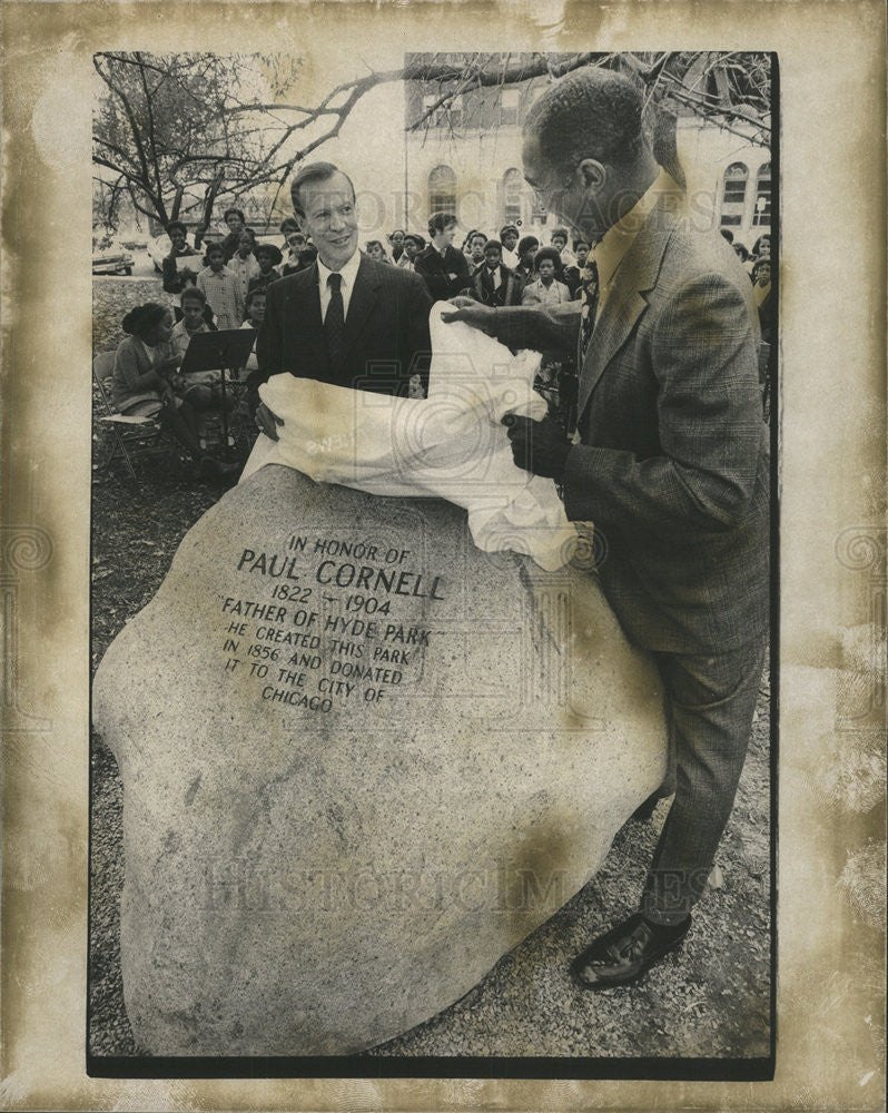 1975 Press Photo Paul Cornell Boulder east End park - Historic Images