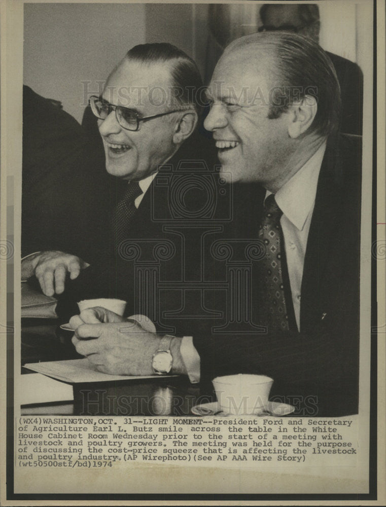 1974 Press Photo Gerald Rudolph Ford President United States General Meeting Was - Historic Images