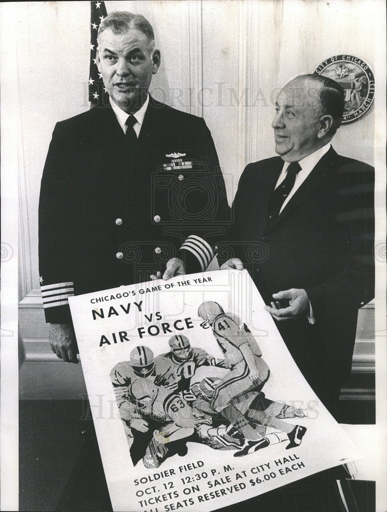 1968 Press Photo Captain J O Coppege Director of Athletics US Naval Academy - Historic Images