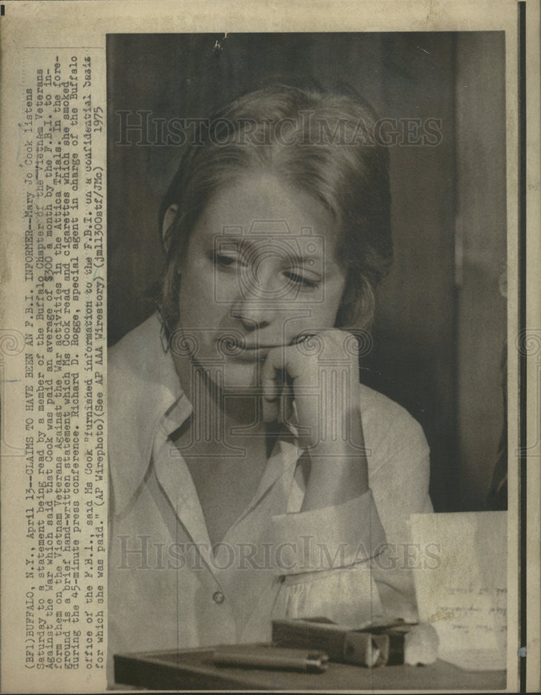 1975 Press Photo Mary Jo Cook Buffalo Chanter Vietnam Veterans FBI Att ...