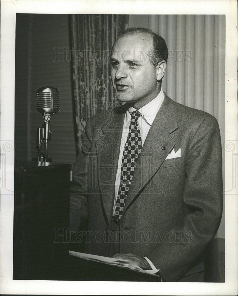 1952 Press Photo Dr. Clarence Decker - Historic Images