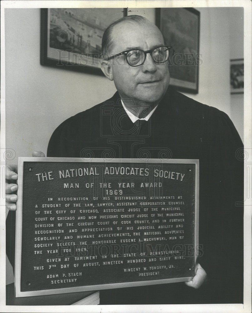 1969 Press Photo Judge Eugene L Wachowski Man Year National Advocates Society - Historic Images