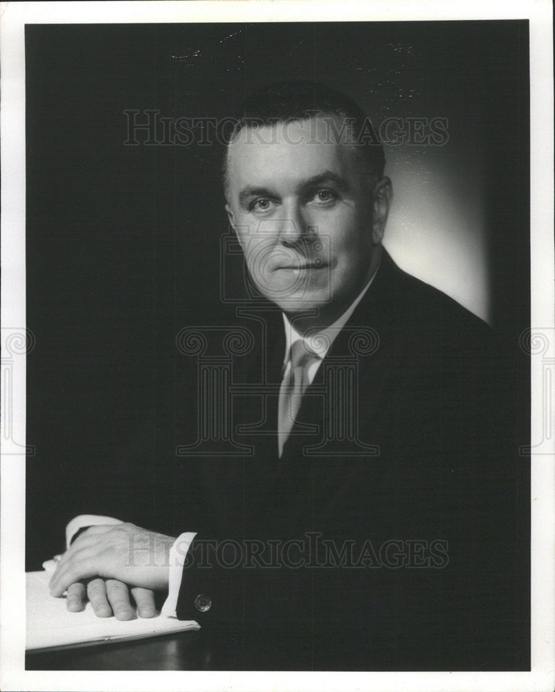 1969 Press Photo James F Sheerin Hilton Hotels Corp Vice President 1969 press photo james f sheerin hilton hotels corp vice president