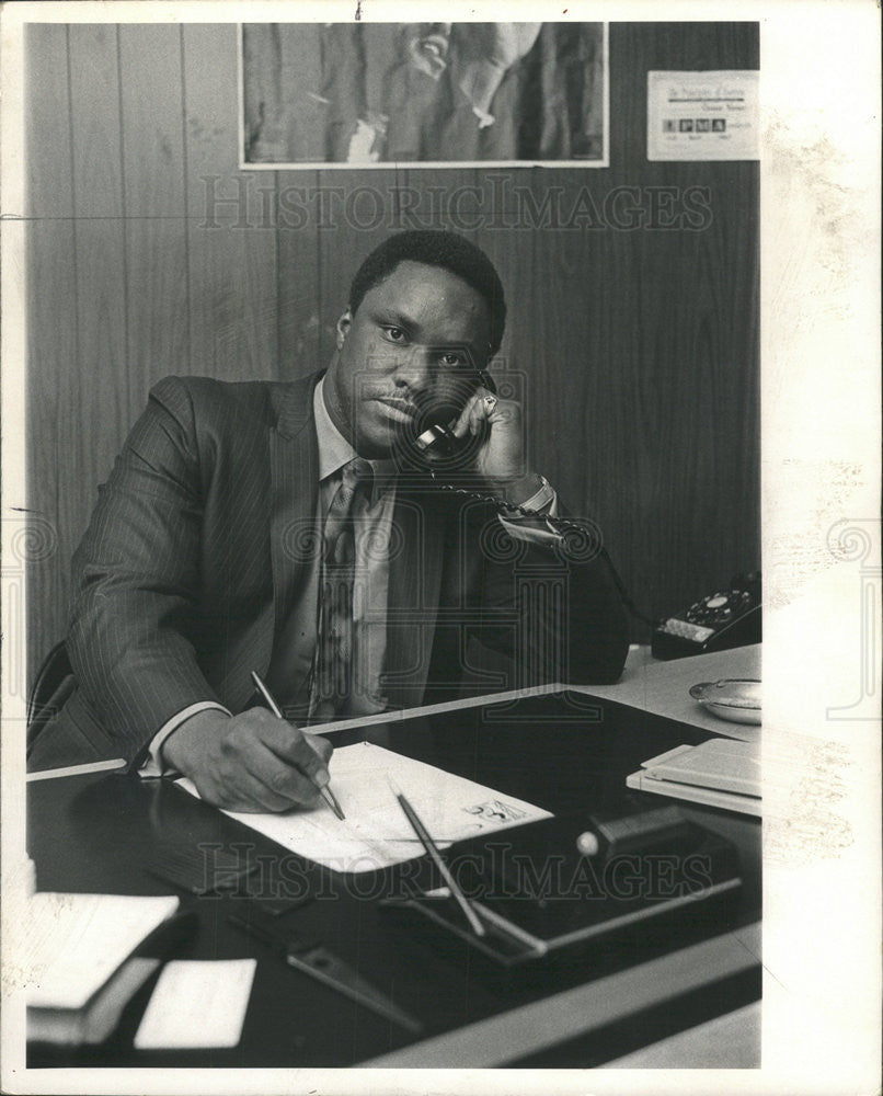 1969 Press Photo Donald Walker President Editor Care Business Negro Founder - Historic Images