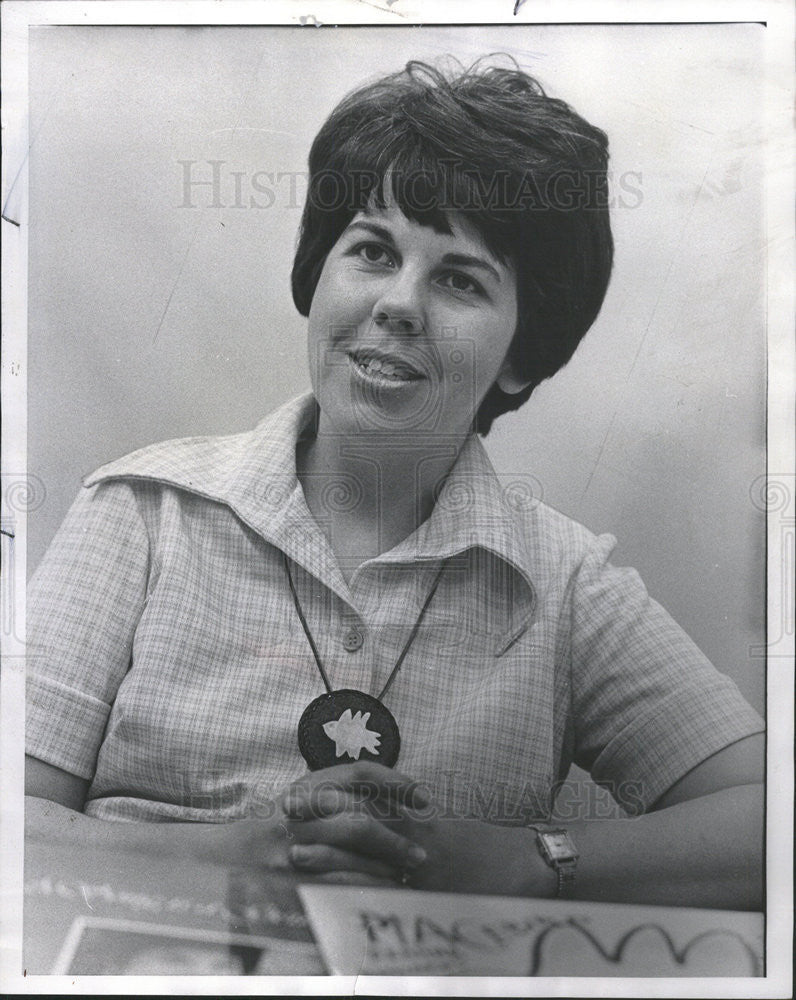 1977 Press Photo Deanna Edwards (Music Therapist) - Historic Images