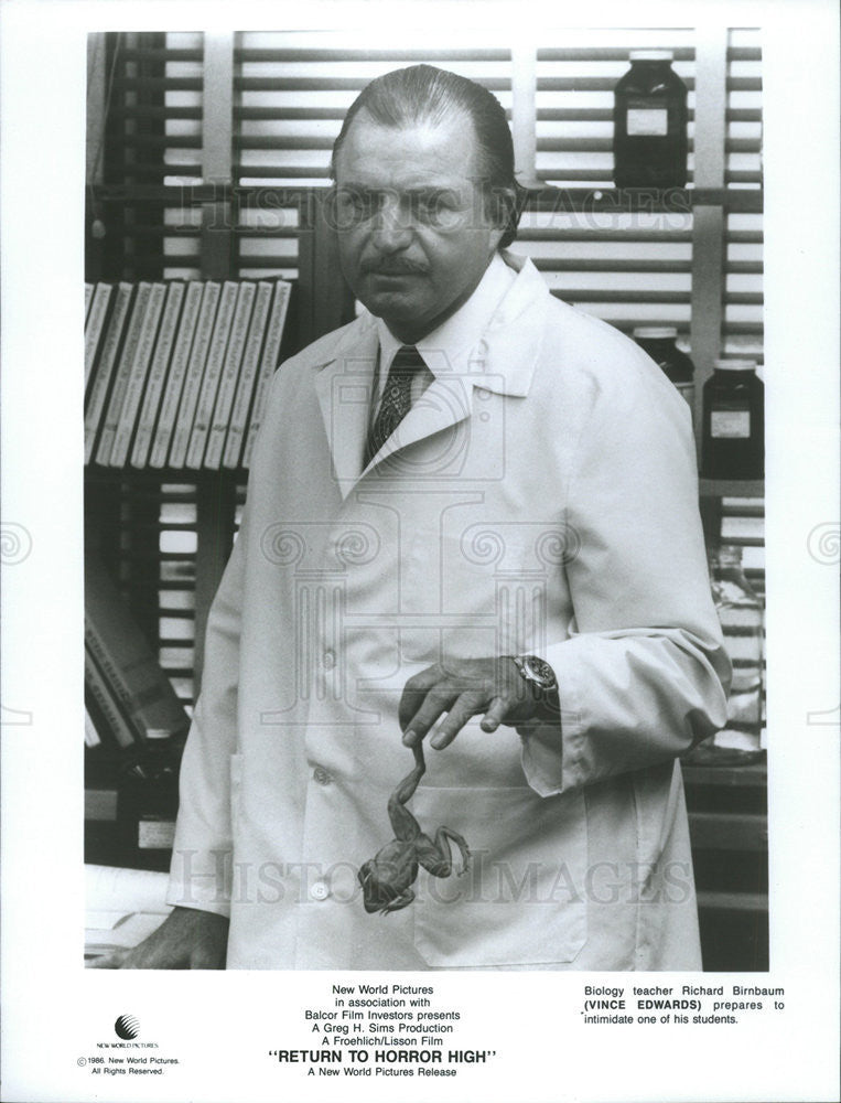 Press Photo Biology teacher Richard Birnbaum Vince Edwards Horror High Student - Historic Images