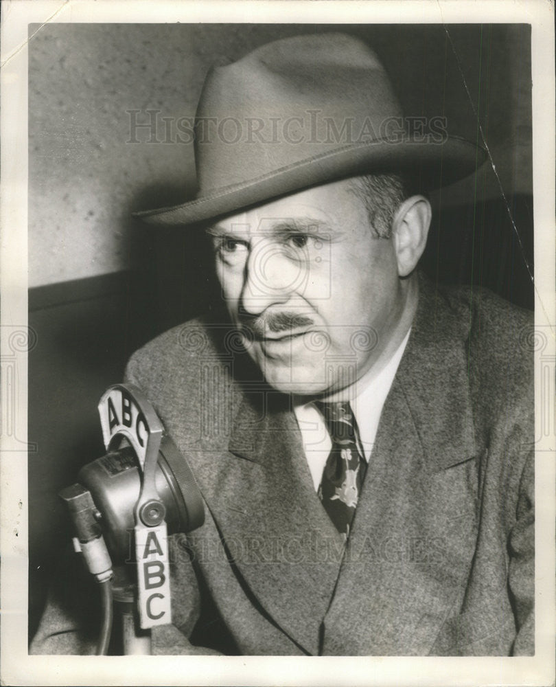 Press Photo Drew Pearson ABC News Commentator - Historic Images