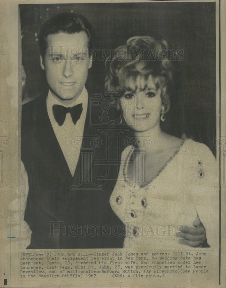 1967 Press Photo Jack Jones SInger Jill St. John Actress Engagement New York - Historic Images