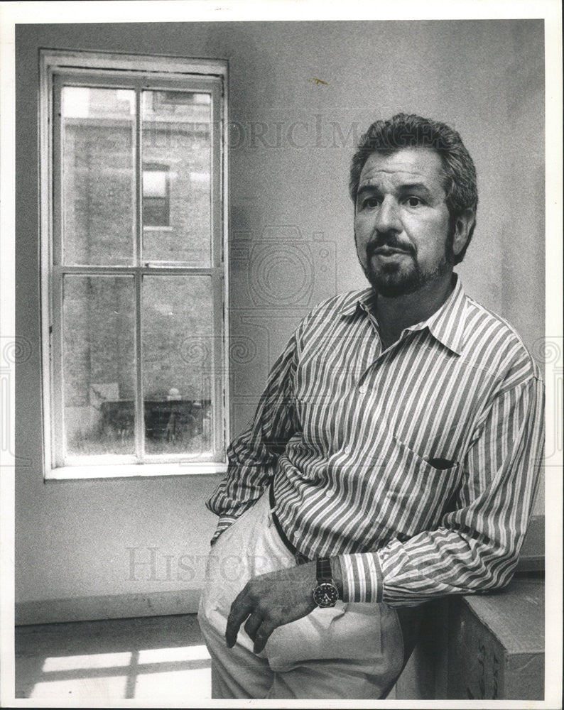 1990 Press Photo Home guru Bob Vila TV show urban story producer Lisa Holton - Historic Images