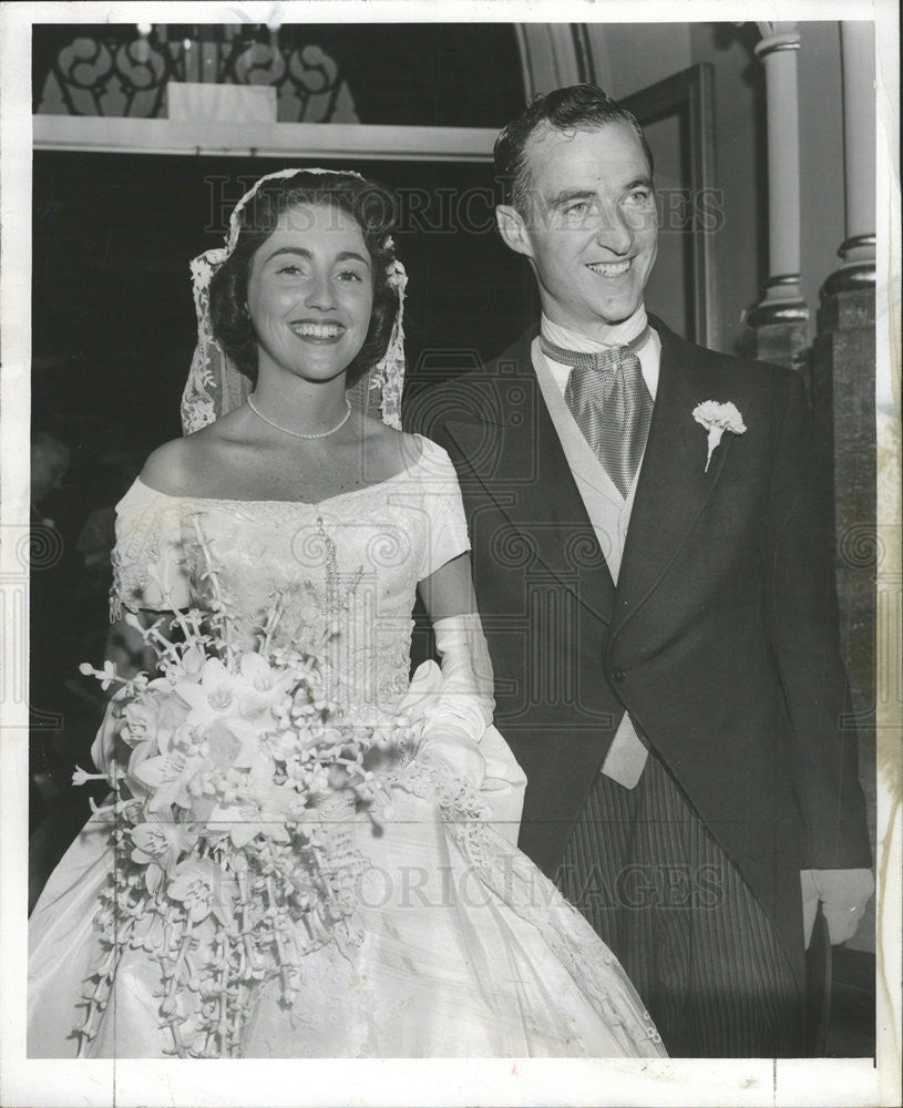 1957 Press Photo Mr &Mrs. Robert Farrel Riley Wedding - Historic Images