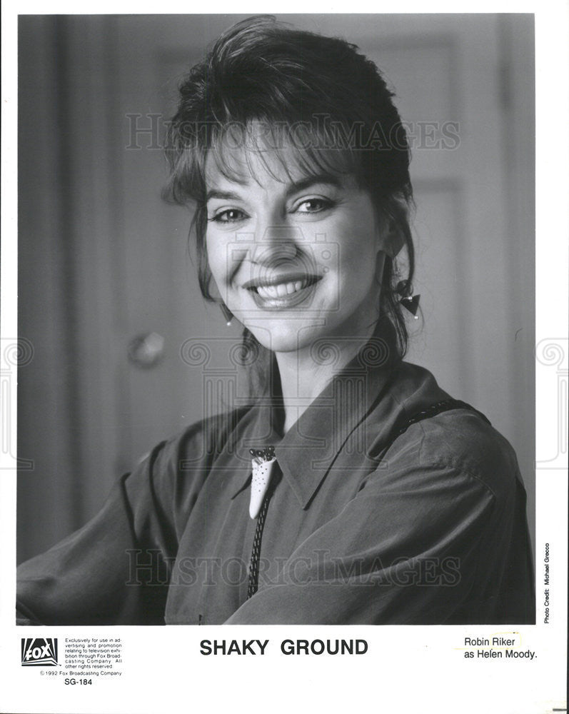 1992 Press Photo Robin Riker Stars In Shaky Ground - Historic Images