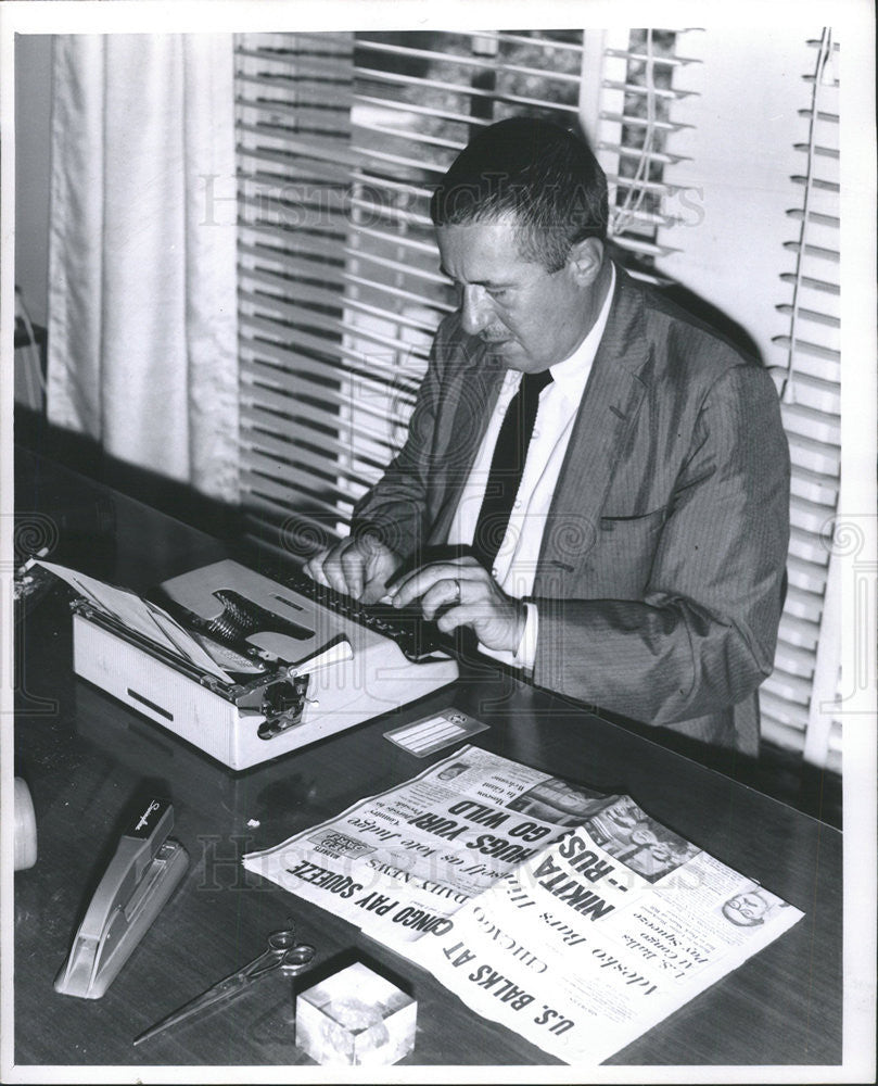 1962 Press Photo Gerry Robichaud Chicago Daily News Foreign Service Mexico City - Historic Images