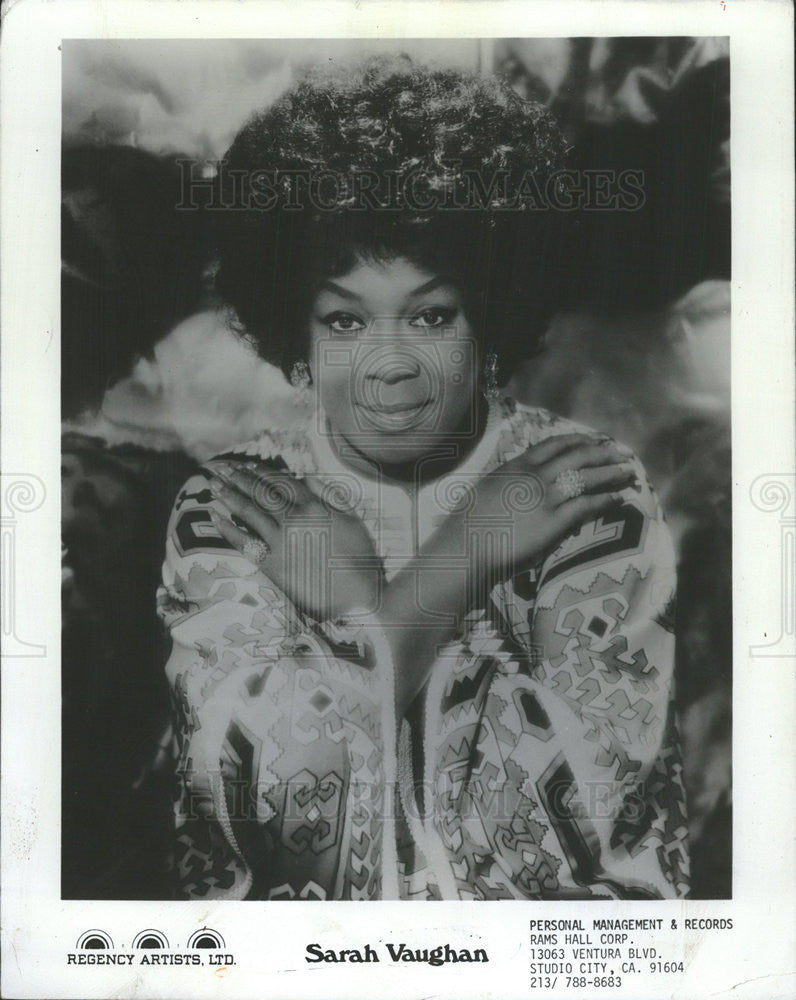 1981 Press Photo Sarah Vaughn American Jazz Singer - Historic Images