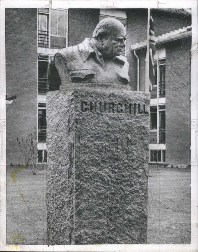 1955 Press Photo Winston Churchill Statue Unveiling N Copenhagen - Historic Images