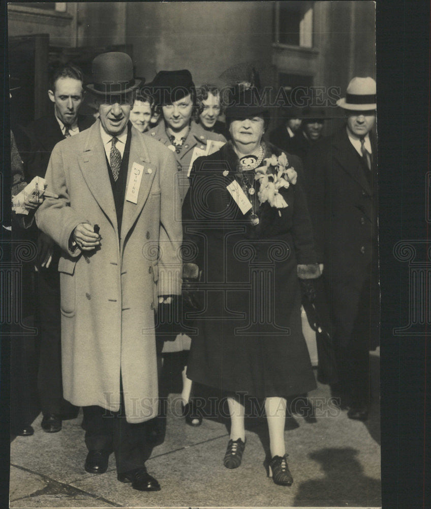 1940 Press Photo Alfred Smith Mrs Smith Union Station - Historic Images