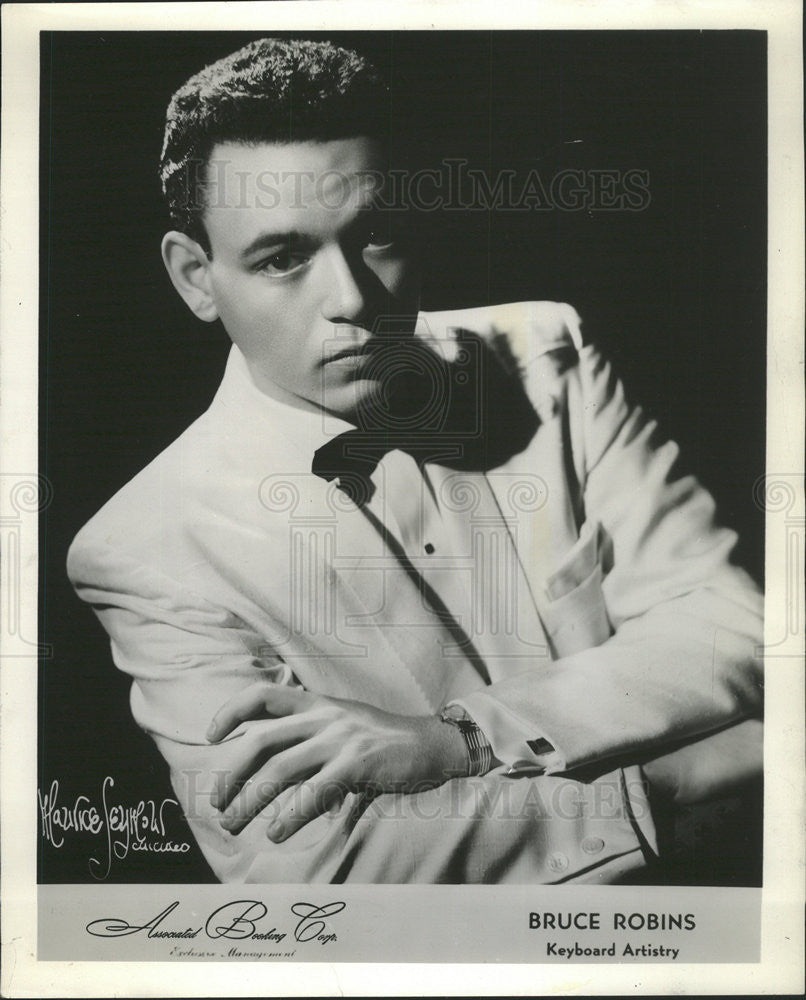 1968 Press Photo Bruce Robins Keyboardist Pianist - Historic Images