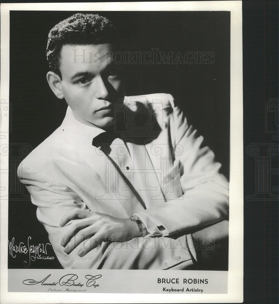 1968 Press Photo Bruce Robins Keyboard Artistry Pianist Musician Maxim - Historic Images