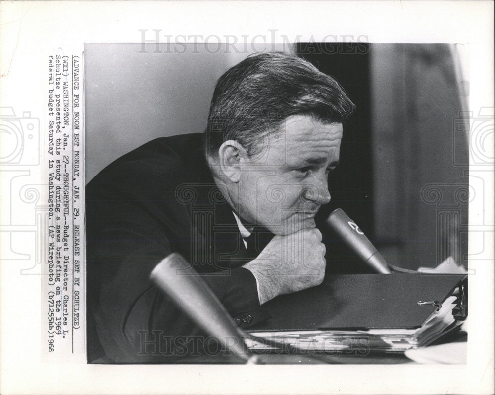 1968 Press Photo Budget Director Charles L. Schultze Federal Budget Conference - Historic Images