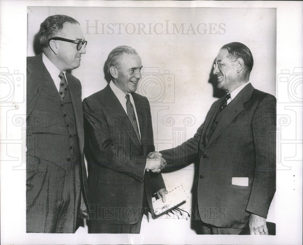 1954 Press Photo New York New Haven Hartford Railroad Patrick McGinnis - Historic Images