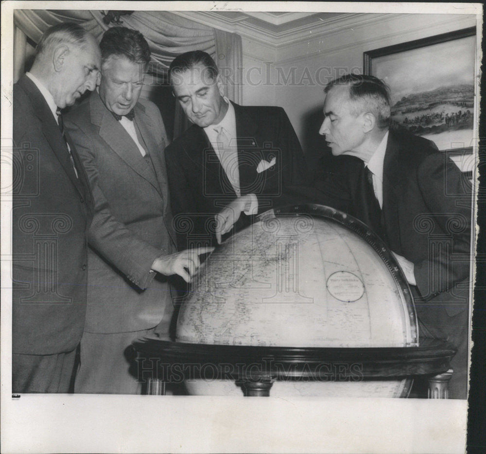 1957 Press Photo Neil McElroy Lyndon Johnson Richard Russell Donald Quarles - Historic Images