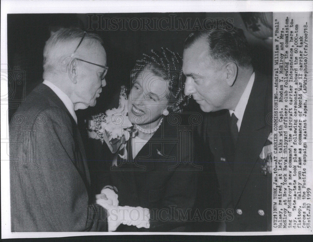 1959 Press Photo Admiral William F. Bull Halsey Capt. Rhodam Y. McElroy Carrier - Historic Images