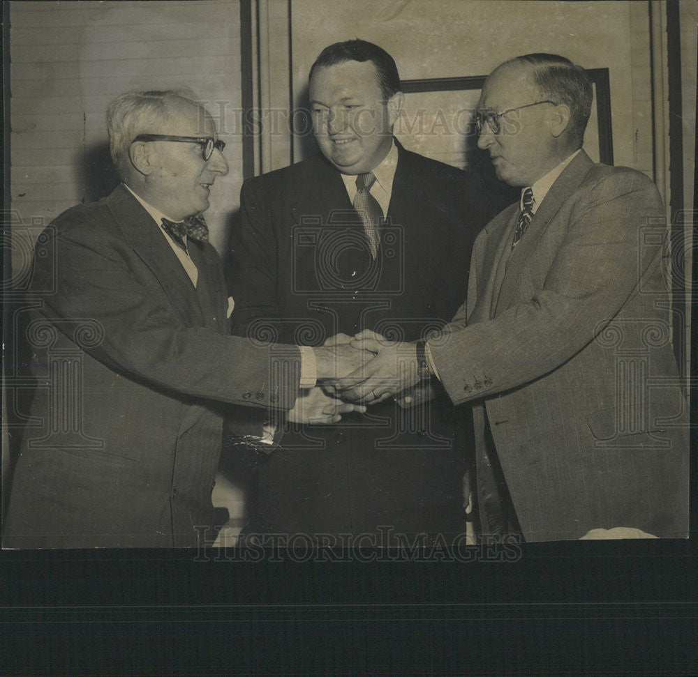 1949 Press Photo Judge Edmund Jarecki, John Donough and Greey Reed. - Historic Images