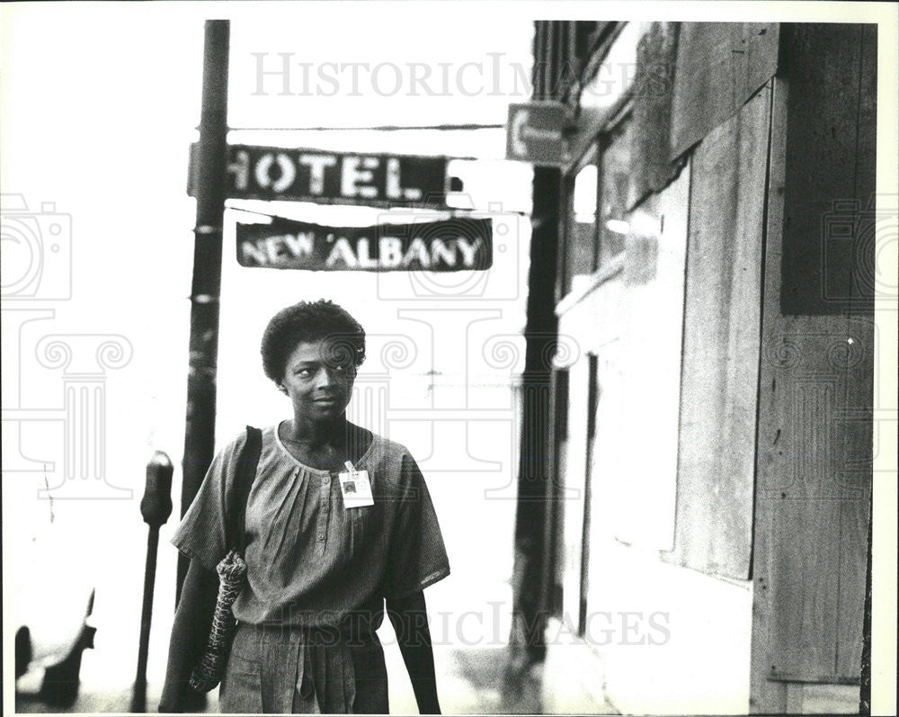 1983 Press Photo Gennell Wilson City health inspector - Historic Images