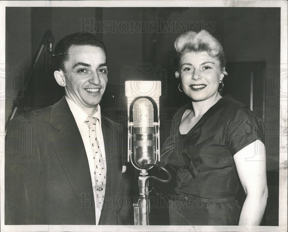 1955 Press Photo Johnny Mauro Filmore  Phyllis Vocalists - Historic Images